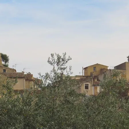 Les Boulegons Au Pied Du Luberon
